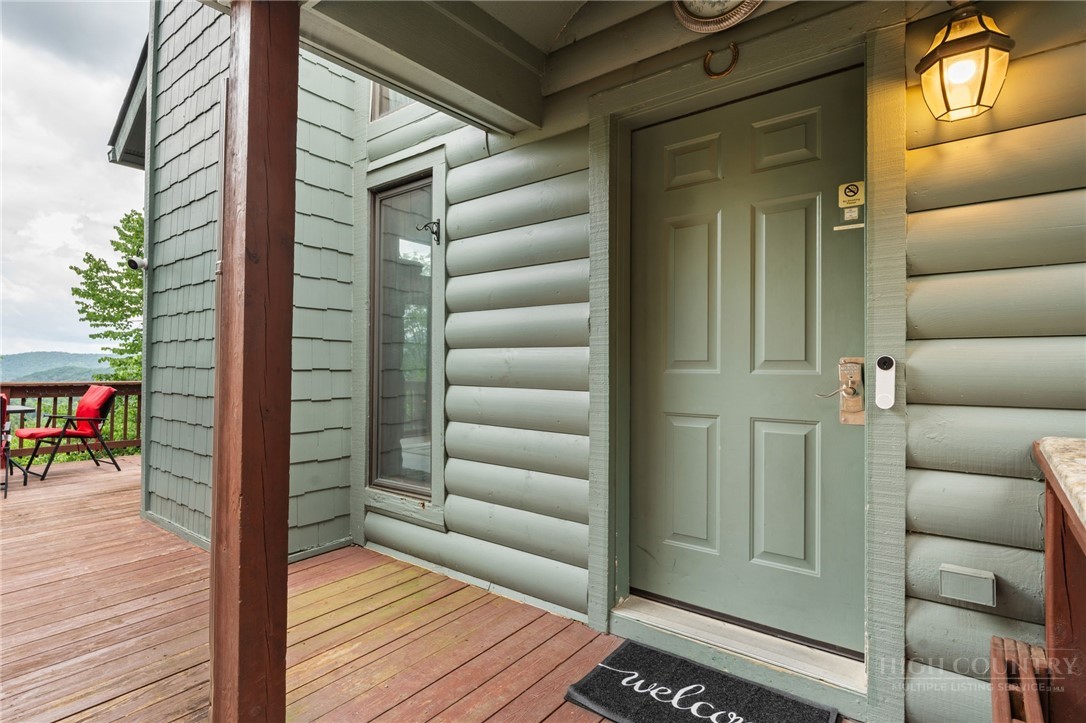 218 Slope View Road 22