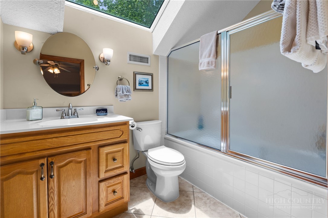 218 Slope View Road 22