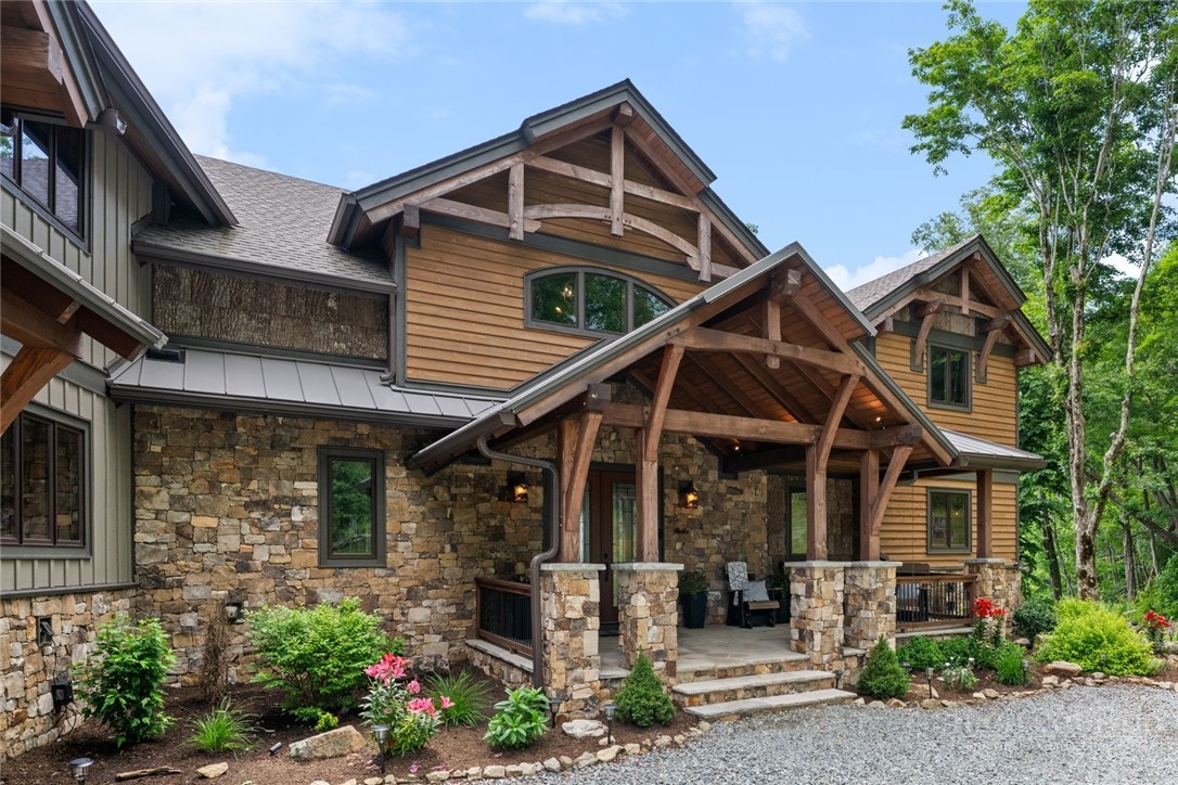 6 Valley Watch Court