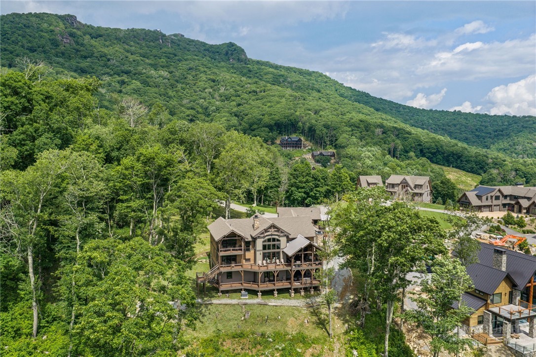 6 Valley Watch Court