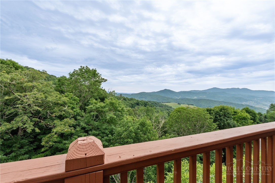 747 Whitetail Trail 2
