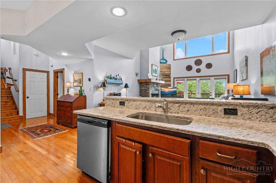 747 Whitetail Trail 2