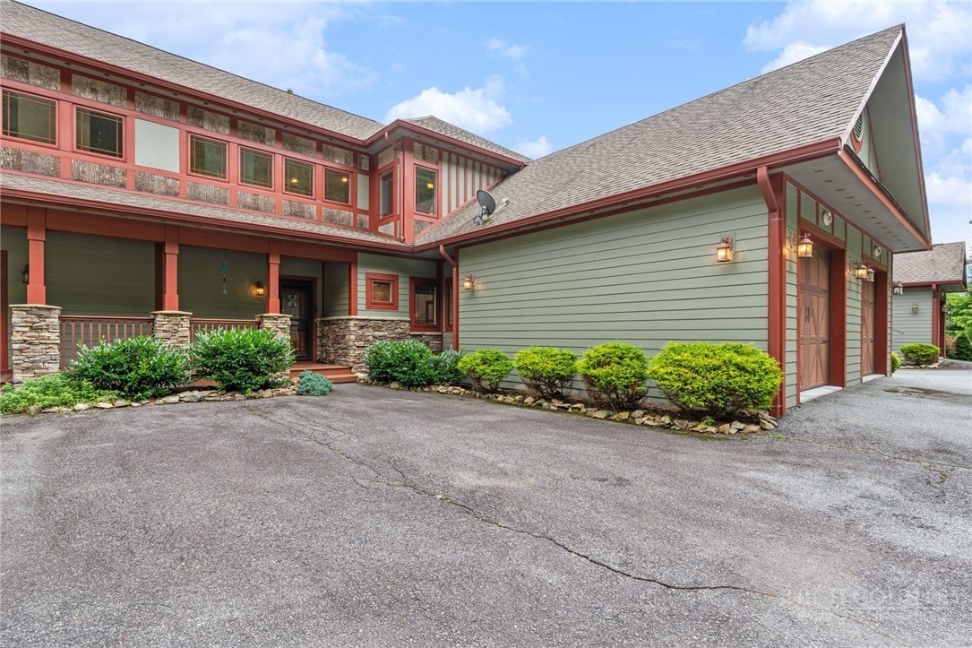 747 Whitetail Trail 2