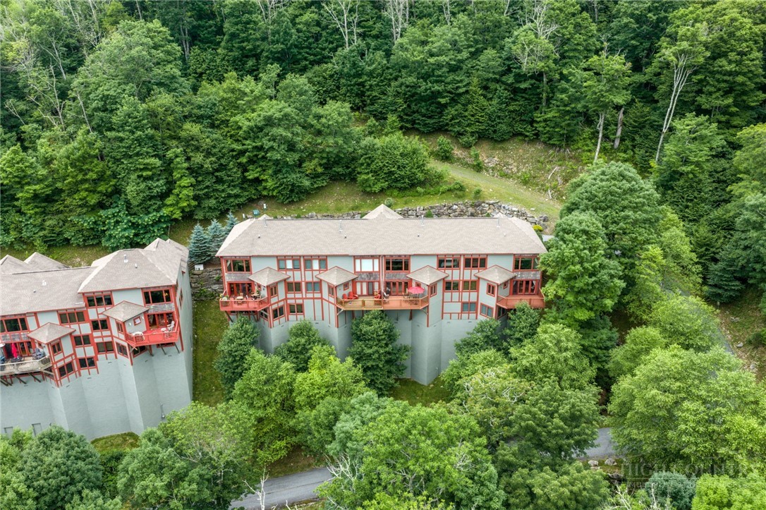 747 Whitetail Trail 2