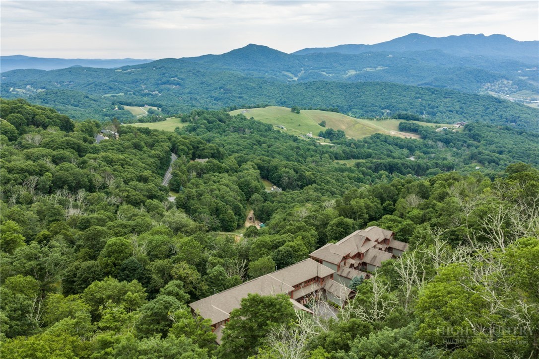 747 Whitetail Trail 2