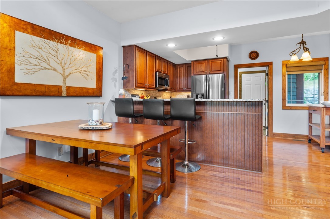 747 Whitetail Trail 2