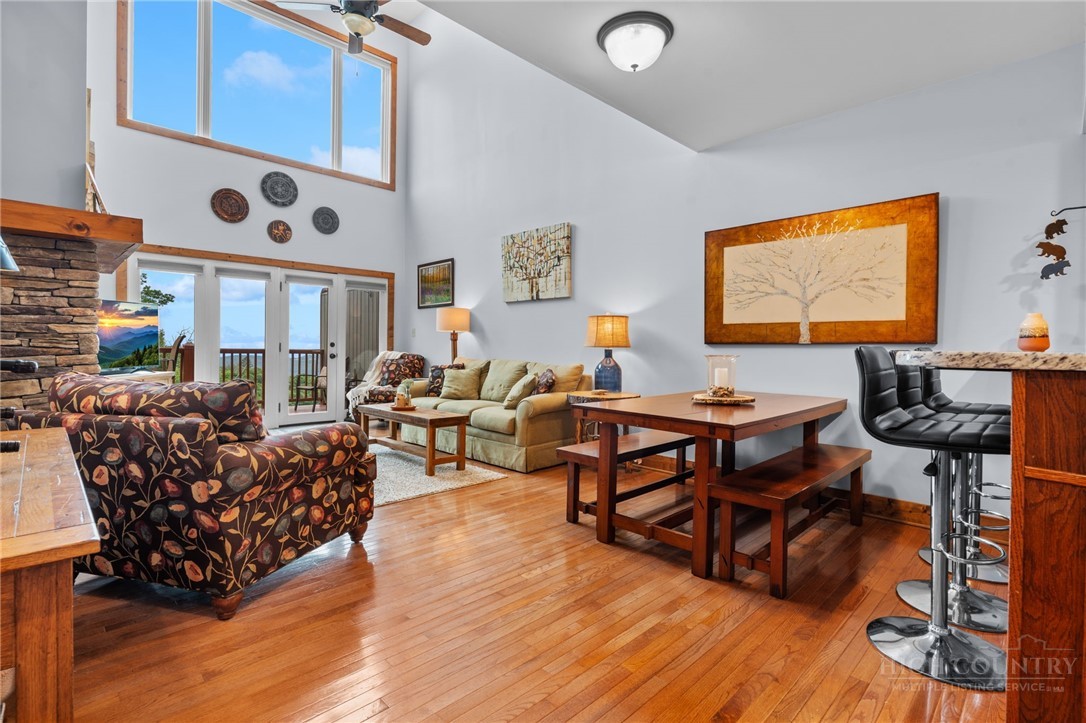747 Whitetail Trail 2