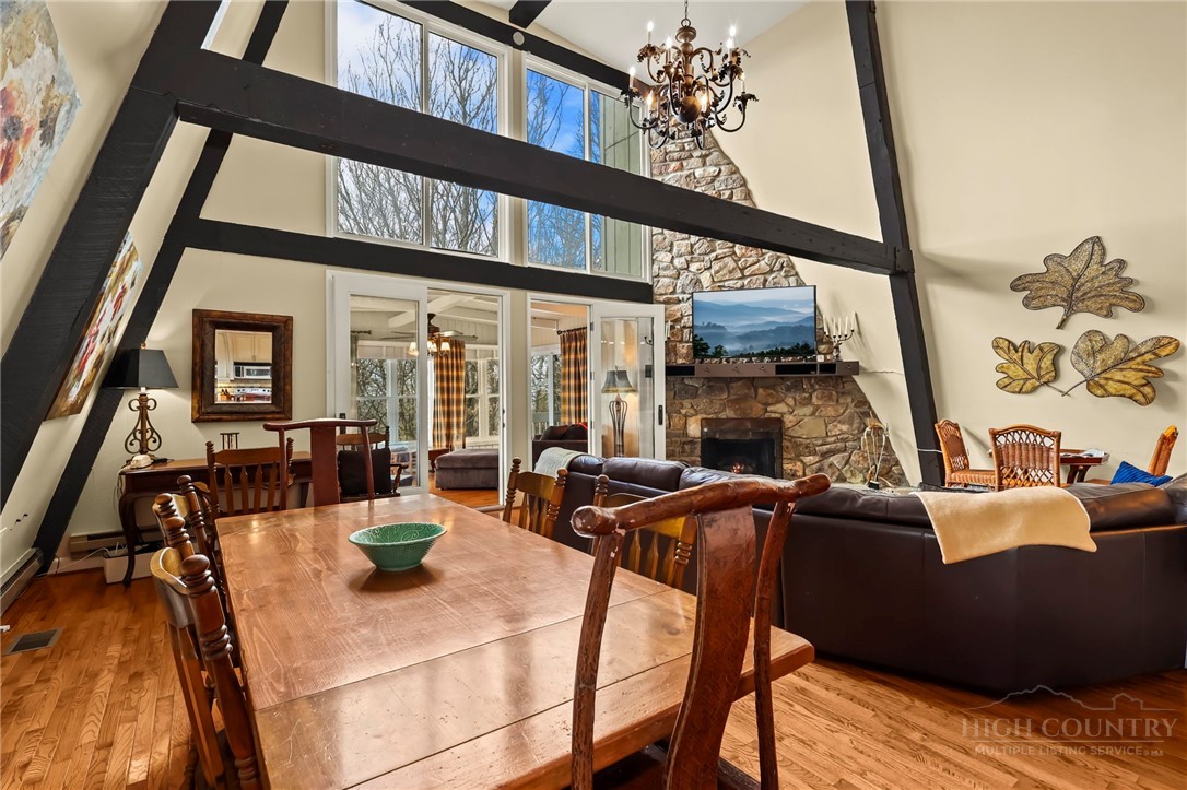 207 Pinnacle Ridge Road