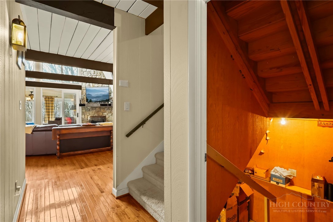 207 Pinnacle Ridge Road