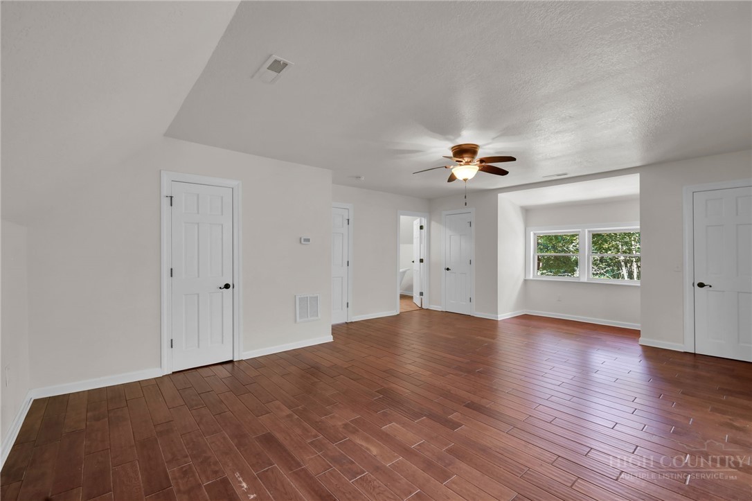 188 Holly Lane