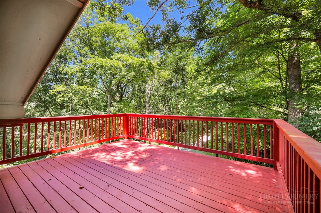 188 Holly Lane