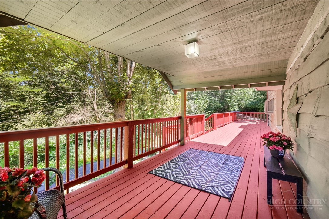 188 Holly Lane