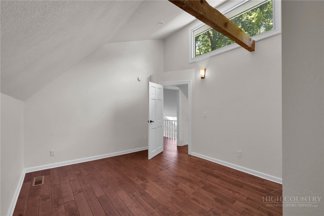 188 Holly Lane