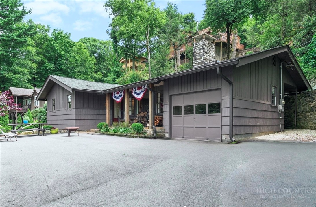 168 Mountain View Drive