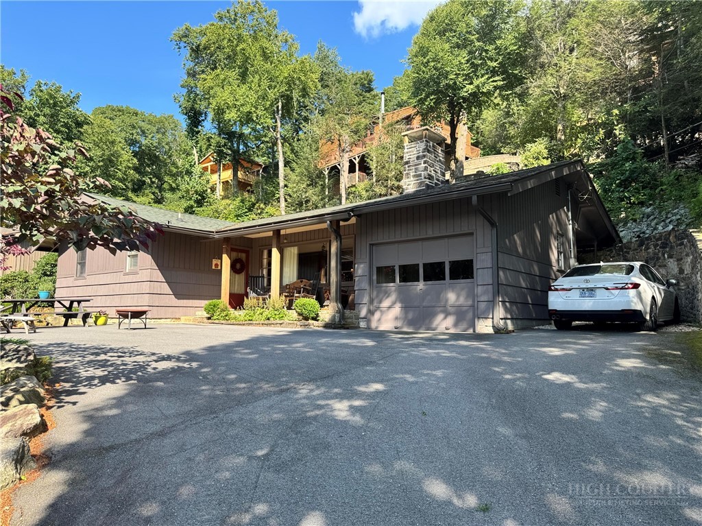 168 Mountain View Drive