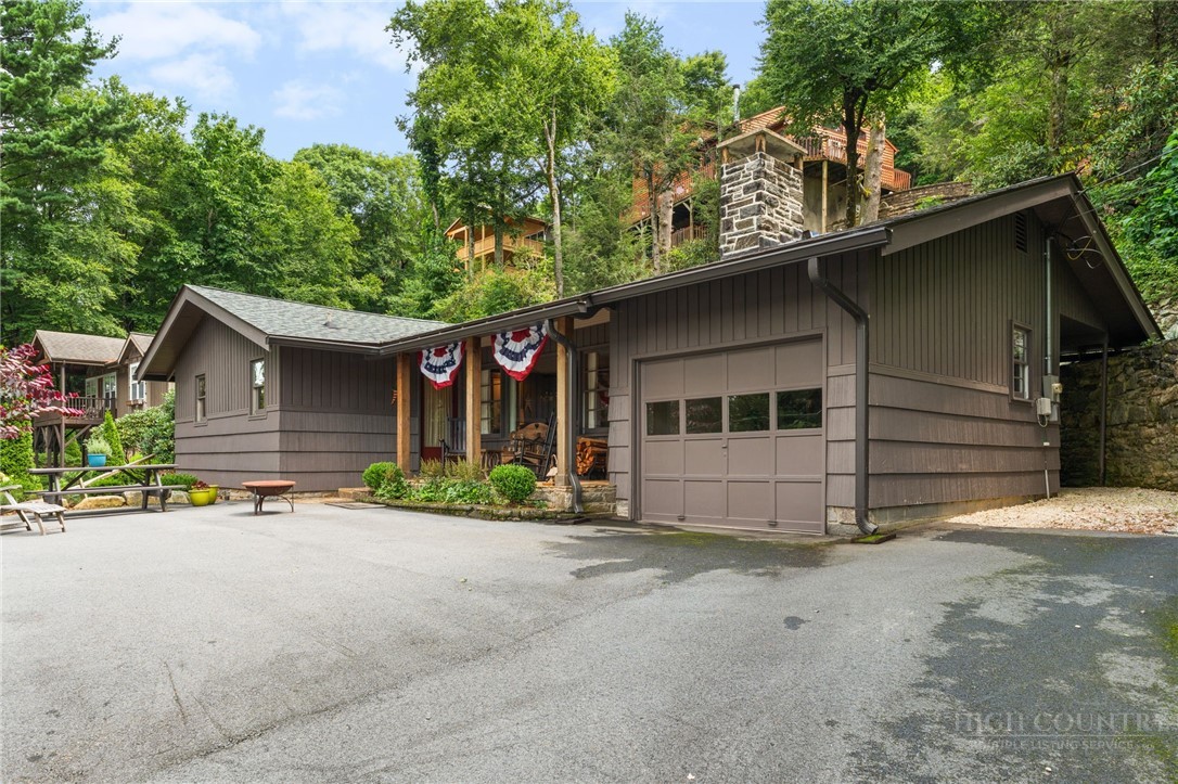 168 Mountain View Drive