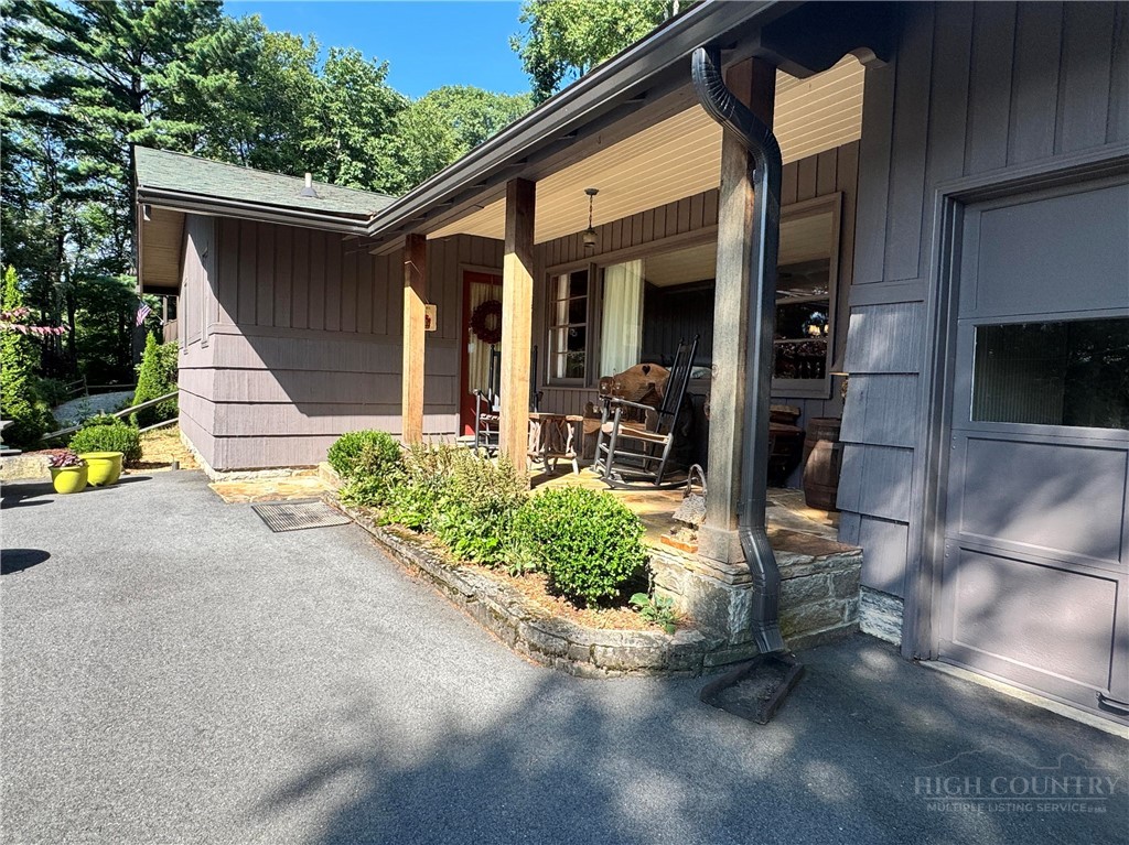 168 Mountain View Drive