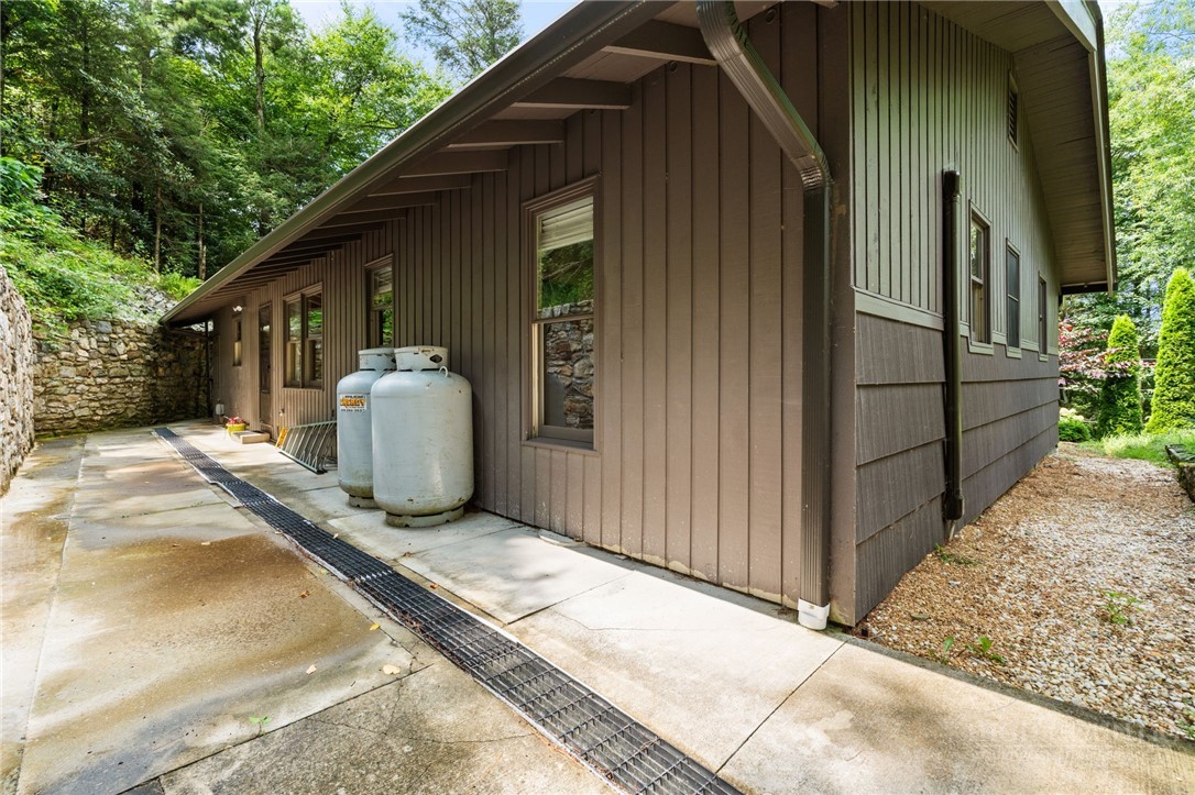 168 Mountain View Drive