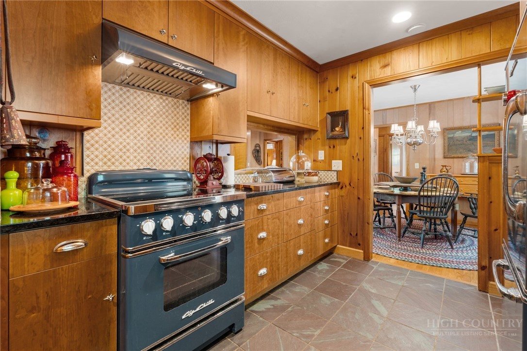 168 Mountain View Drive