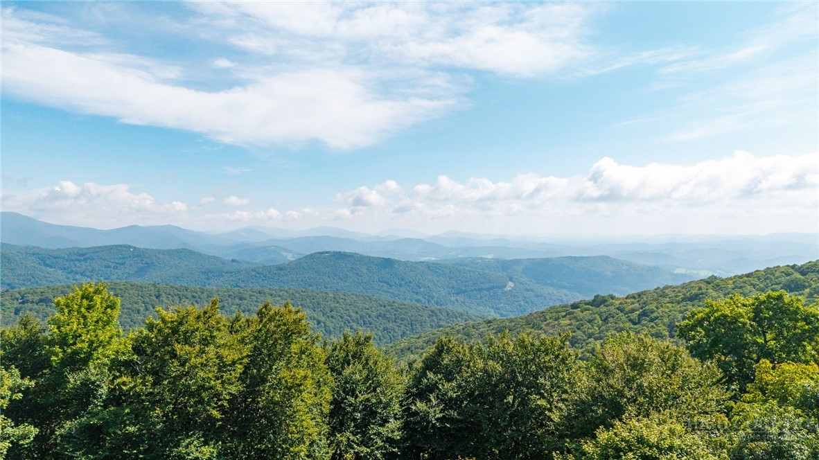 1407 Almost Heaven Road