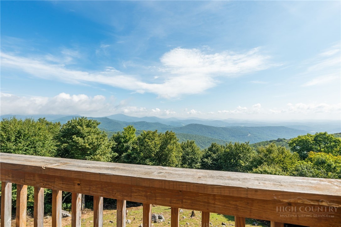1407 Almost Heaven Road