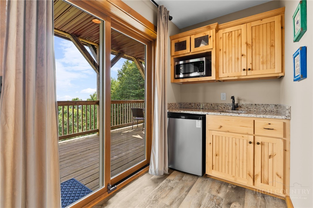 1407 Almost Heaven Road