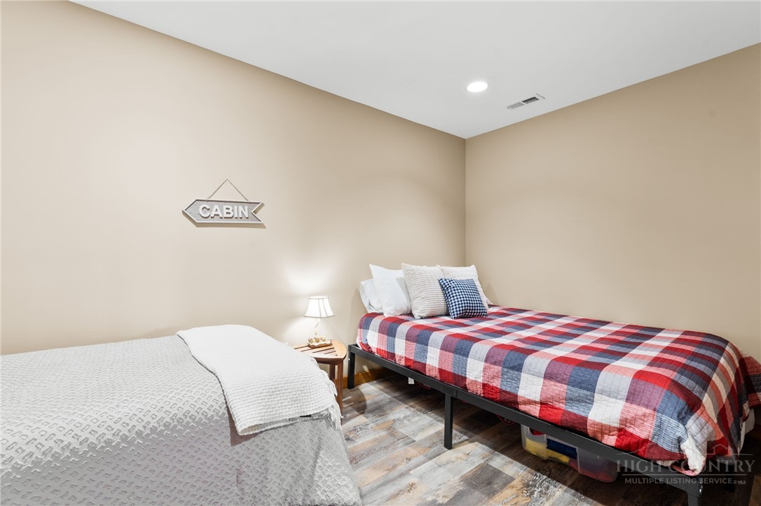 1407 Almost Heaven Road