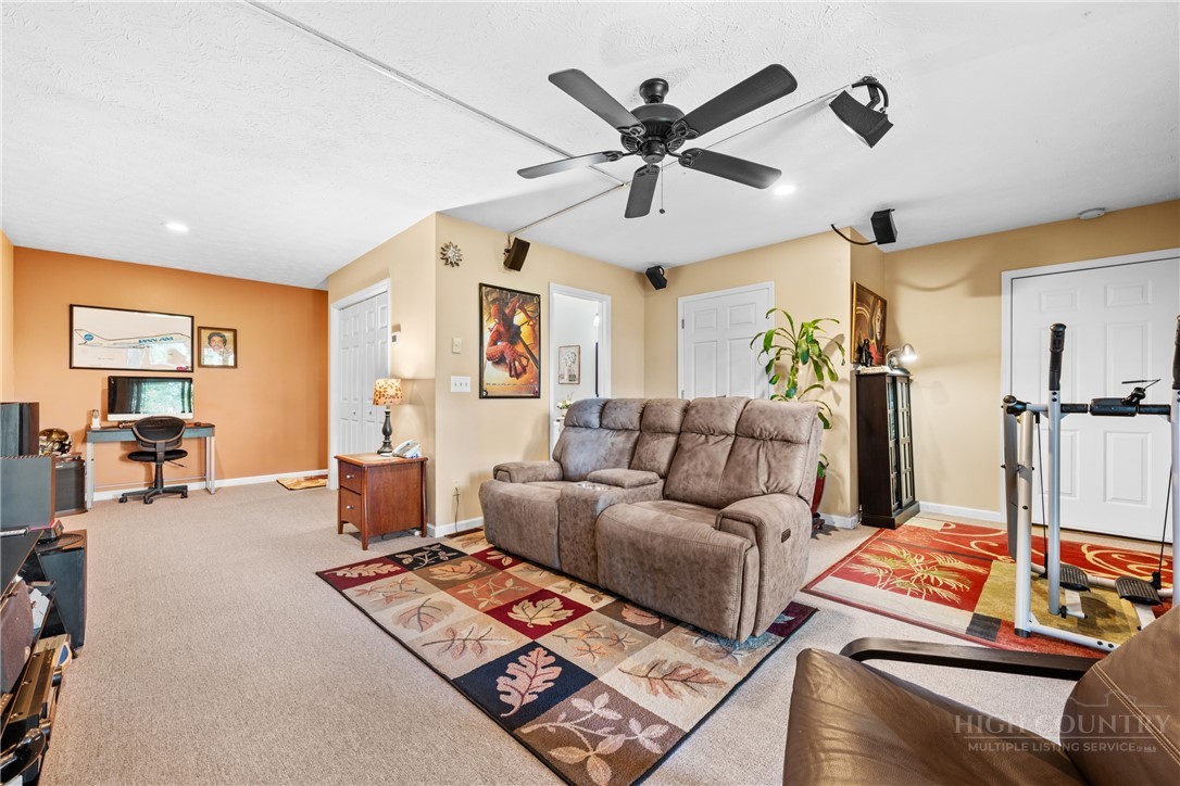 2587 Junaluska Road