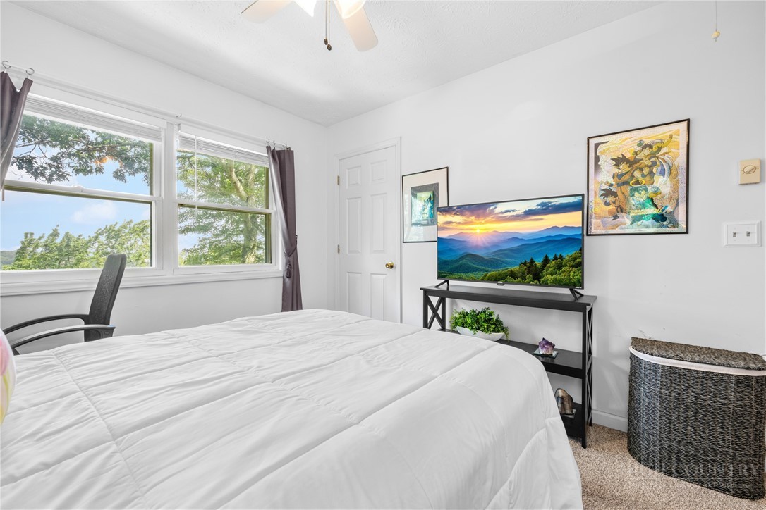 2587 Junaluska Road