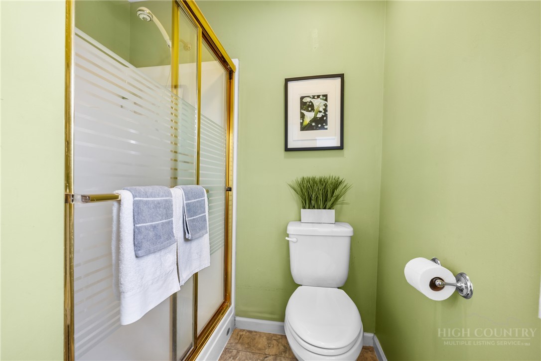 2587 Junaluska Road