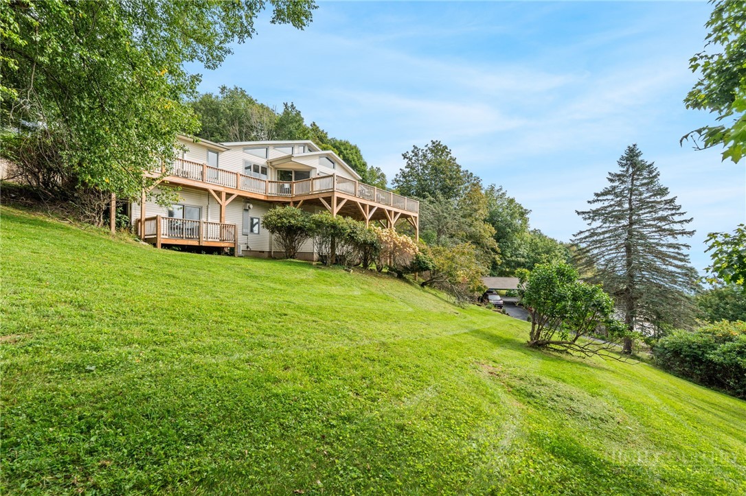 173 Skiview Drive