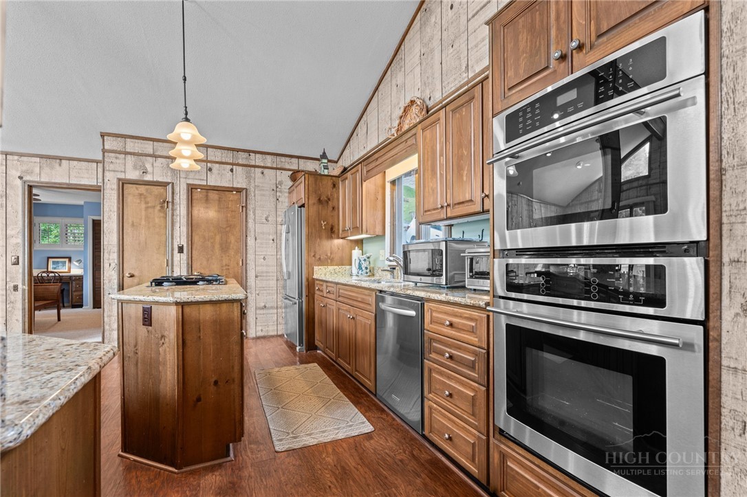173 Skiview Drive