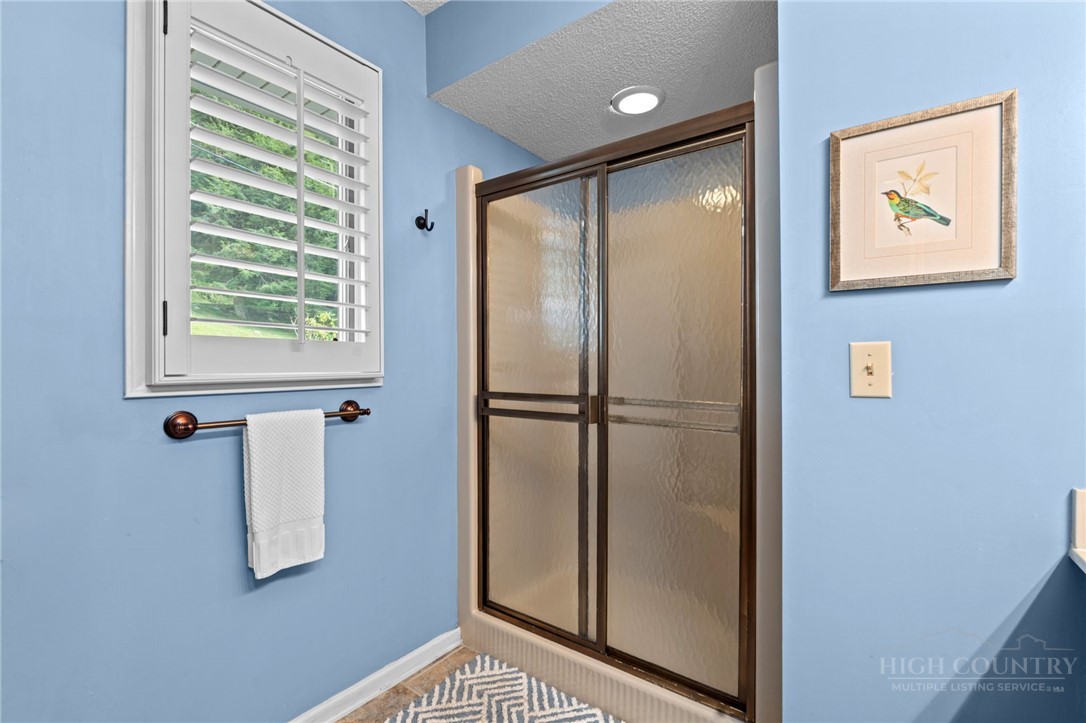 173 Skiview Drive