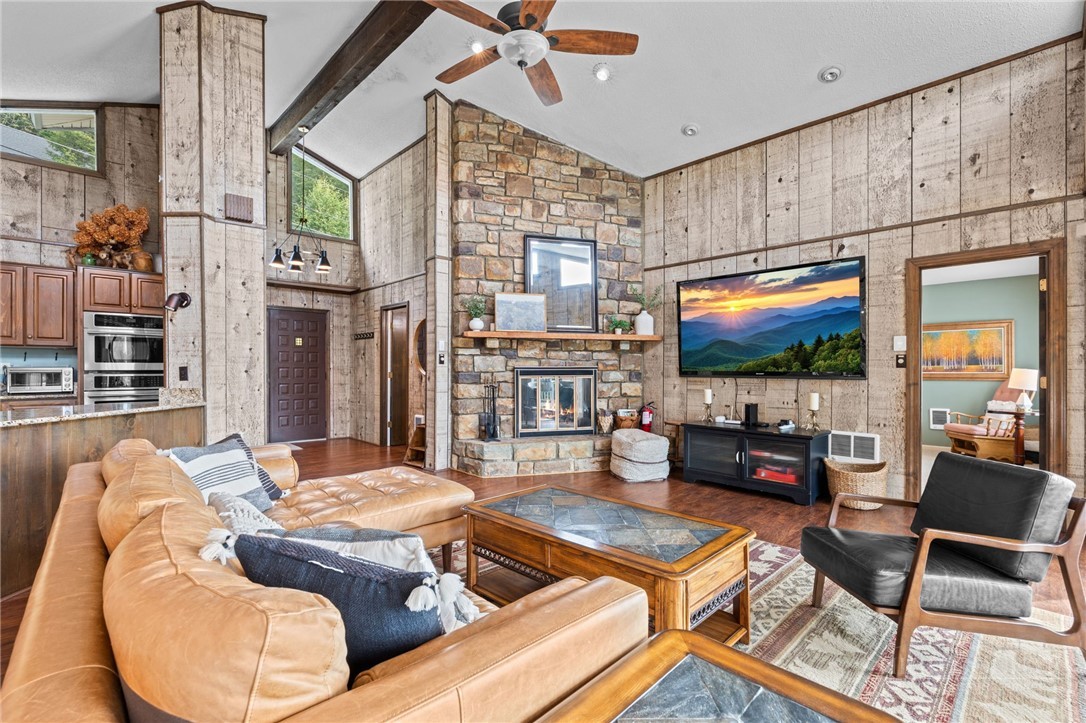 173 Skiview Drive