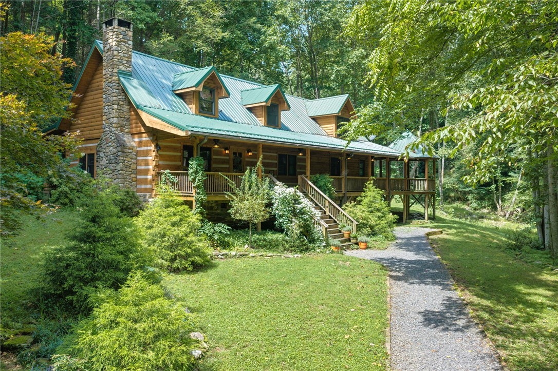 982 Jakes Mountain Road