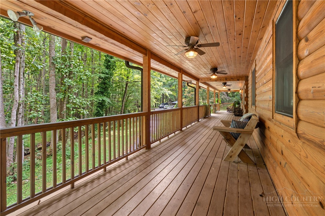 982 Jakes Mountain Road
