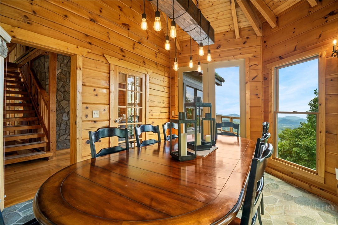 372 Broken Arrow Trail