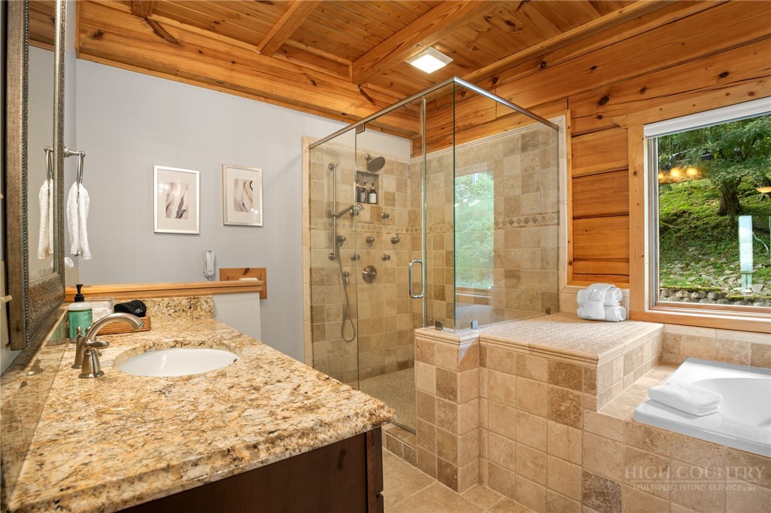 372 Broken Arrow Trail