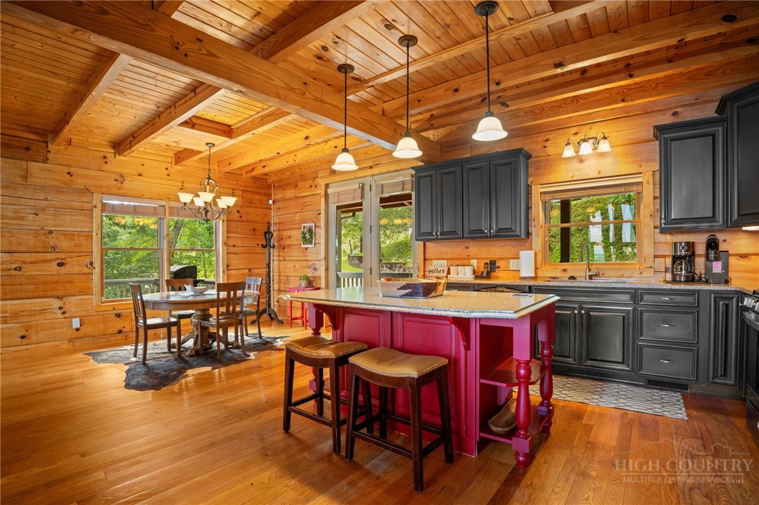 372 Broken Arrow Trail