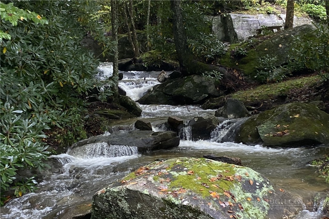 9680 Highway 181