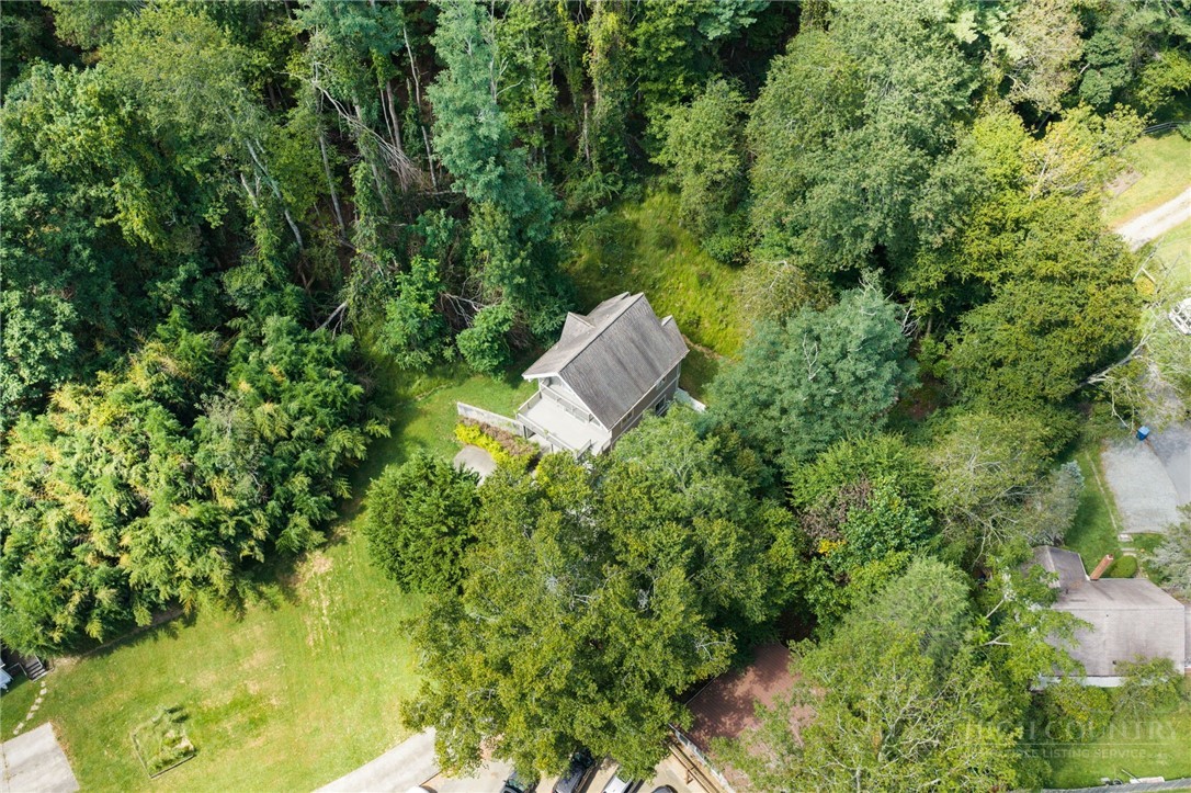 502 Queen Street