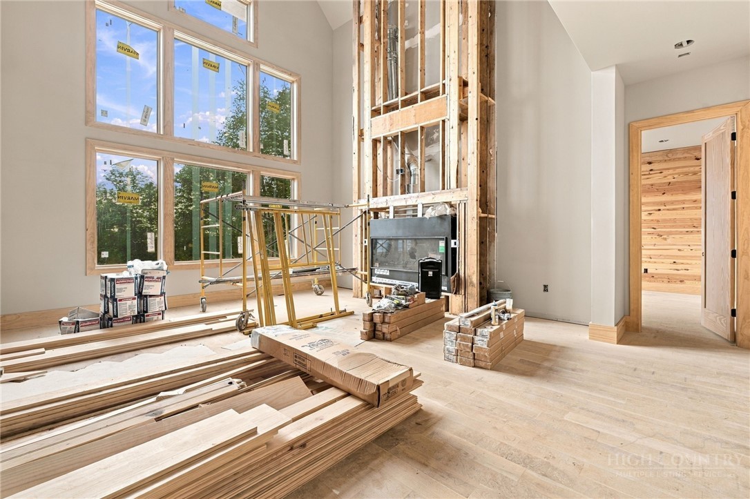 148 Sunny Chestnut Forest