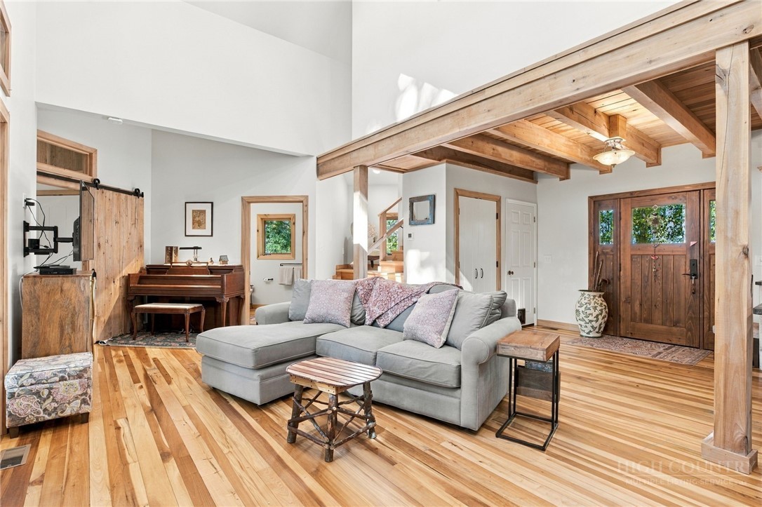 261 Cut Laurel Lane