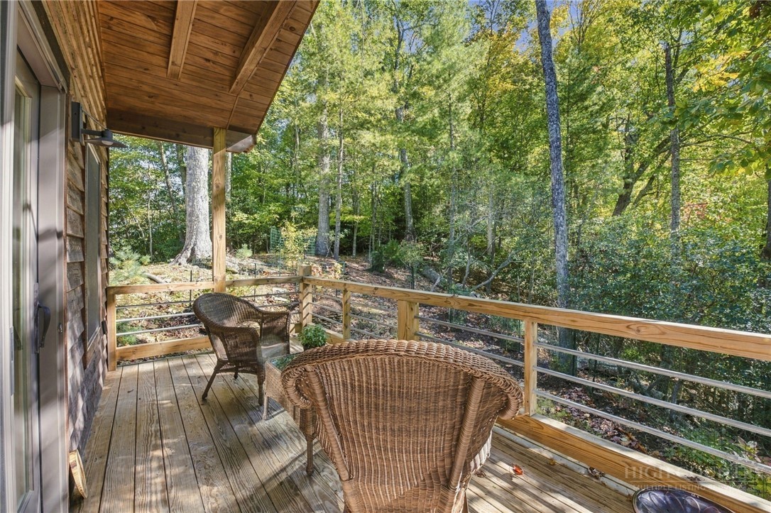 261 Cut Laurel Lane