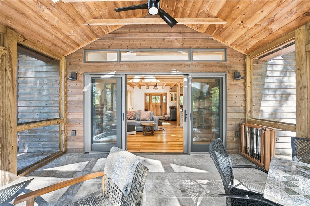 261 Cut Laurel Lane