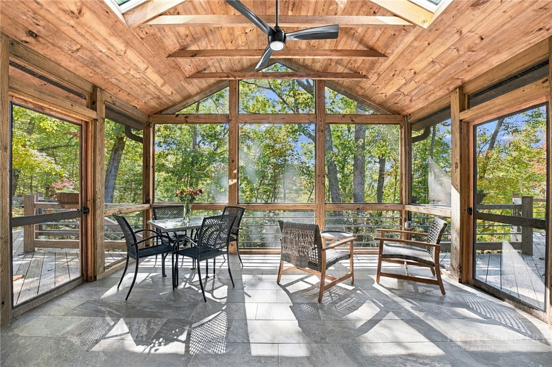261 Cut Laurel Lane