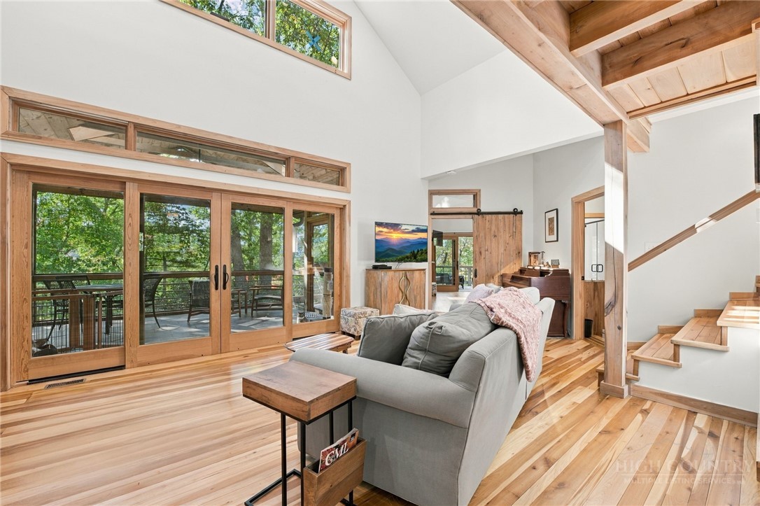 261 Cut Laurel Lane