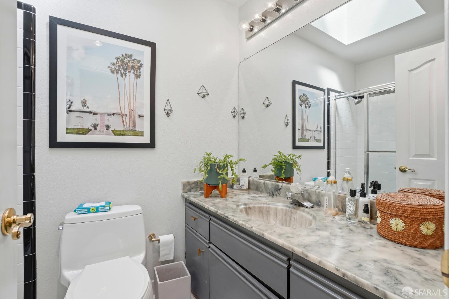 566-568 Mississippi Street