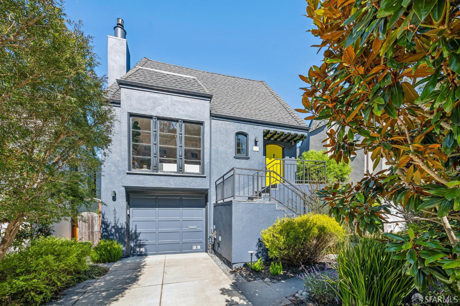 292 Juanita Way
