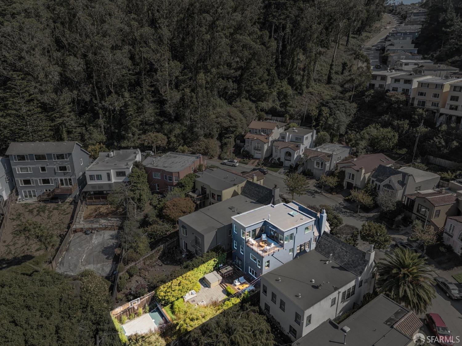 292 Juanita Way